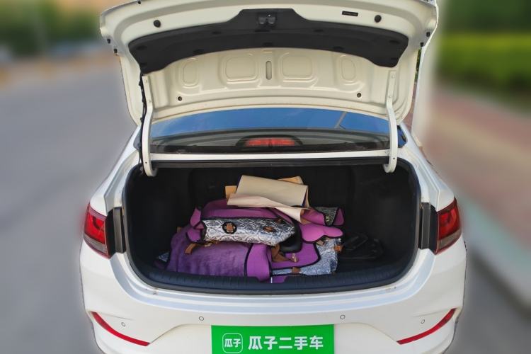 Used Hyundai Celesta 2018 1.6L Automatic GL Enjoyment Version China V Standard Trunk