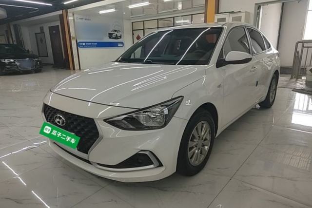 Hyundai Celesta 2018 1.6L Automatic GL Enjoyment Edition China VI compliant usata