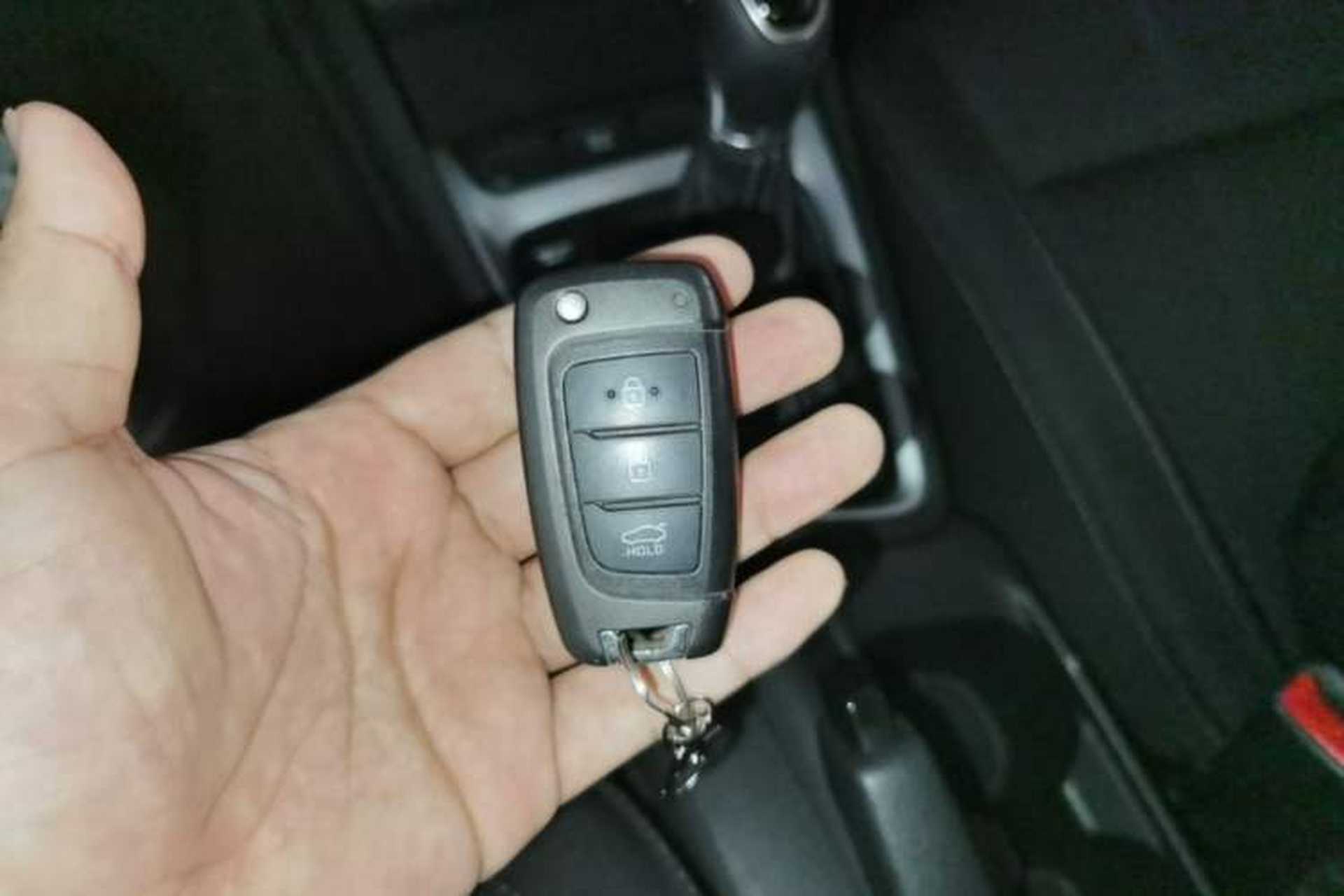 Used Hyundai Celesta 2018 1.6L Automatic GL Enjoyment Version China V Standard Vehicle Key