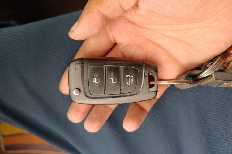 Used Hyundai Celesta 2018 1.6L Automatic GL Enjoyment Version China V Standard Vehicle Key