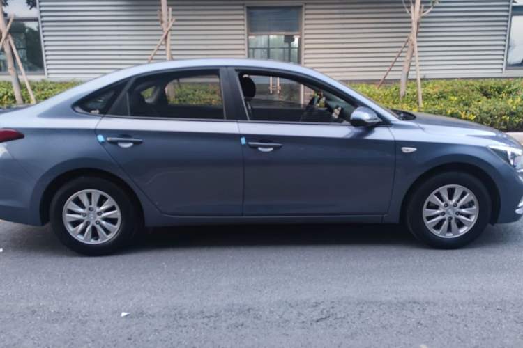 Used Hyundai Celesta 2020 1.6L Automatic GL Enjoyable Edition Left Side