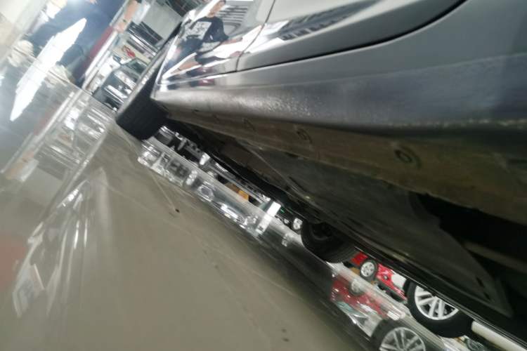 Used Hyundai Celesta 2020 1.6L Automatic GL Enjoyable Edition Left Side Sill
