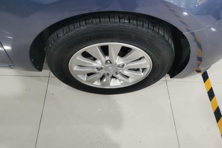 Used Hyundai Celesta 2020 1.6L Automatic GL Enjoyable Edition Right Front Wheel Hub