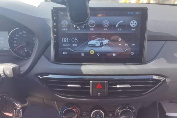 Used Hyundai Celesta 2020 1.6L Automatic GL Enjoyable Edition Audio And AC Panel