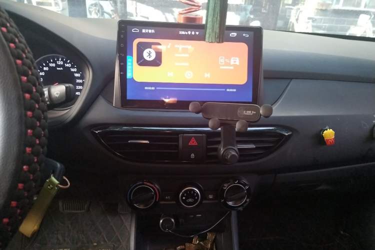 Used Hyundai Celesta 2020 1.6L Automatic GL Enjoyable Edition Audio And AC Panel