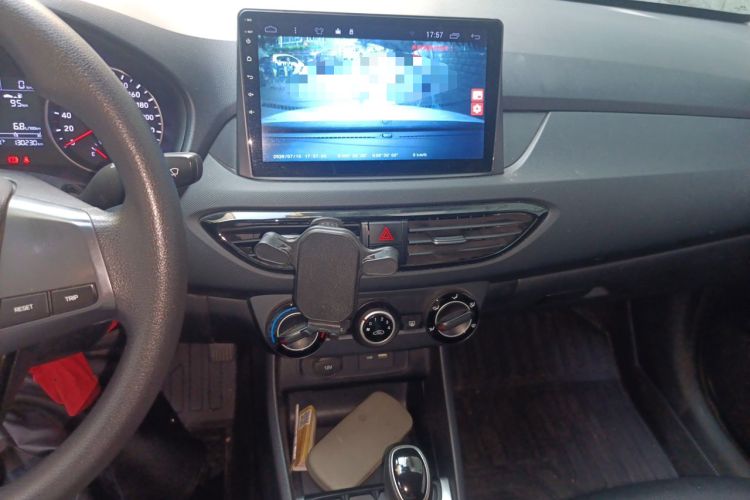 Used Hyundai Celesta 2020 1.6L Automatic GL Enjoyable Edition Audio And AC Panel