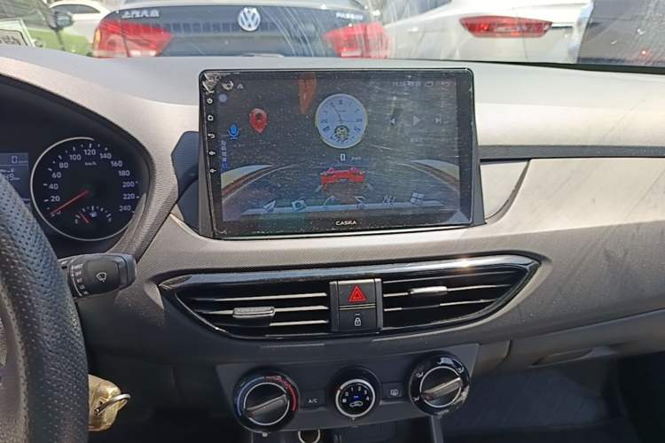 Used Hyundai Celesta 2020 1.6L Automatic GL Enjoyable Edition Audio And AC Panel