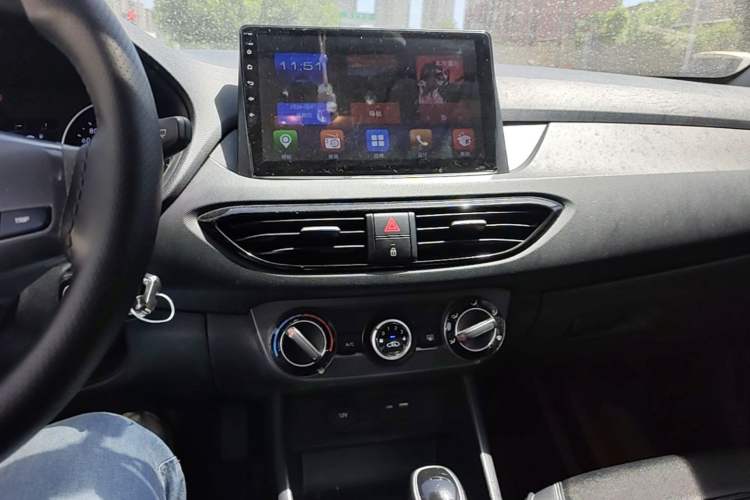 Used Hyundai Celesta 2020 1.6L Automatic GL Enjoyable Edition Audio And AC Panel