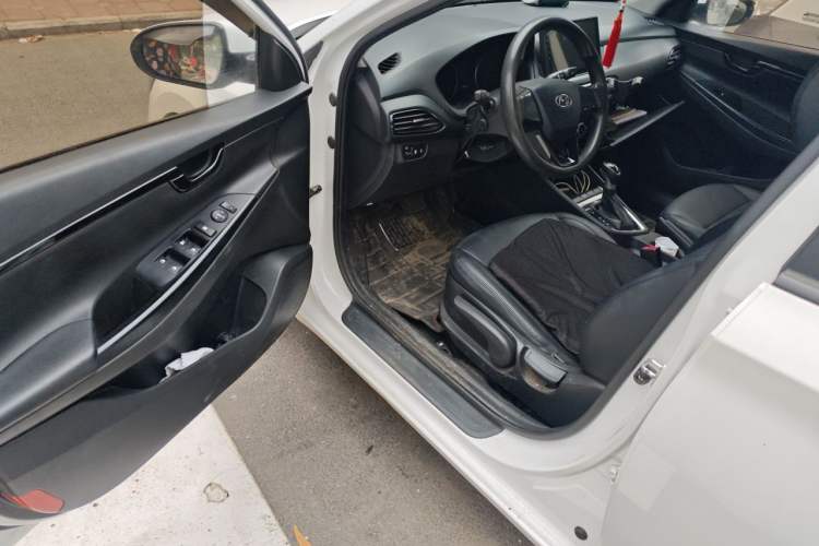 Used Hyundai Celesta 2020 1.6L Automatic GL Enjoyable Edition Driver Seat