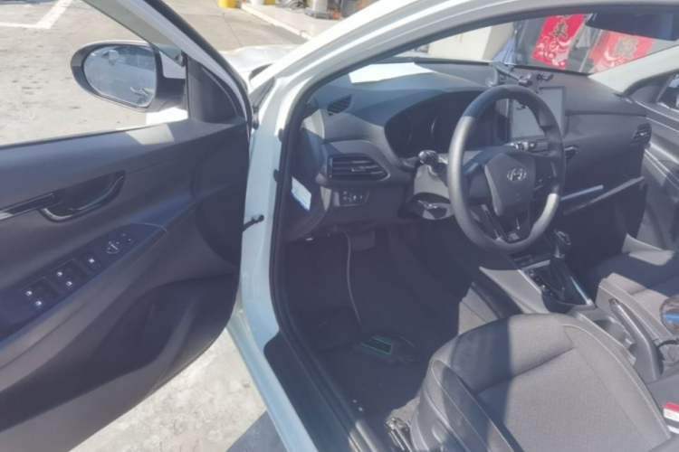 Used Hyundai Celesta 2020 1.6L Automatic GL Enjoyable Edition Driver Seat