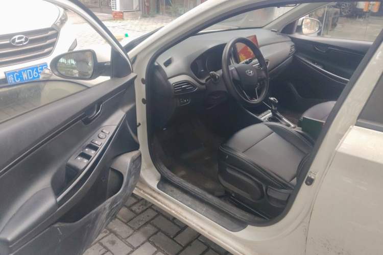 Used Hyundai Celesta 2020 1.6L Automatic GL Enjoyable Edition Driver Seat
