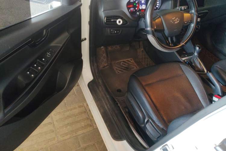 Used Hyundai Celesta 2020 1.6L Automatic GL Enjoyable Edition Driver Seat