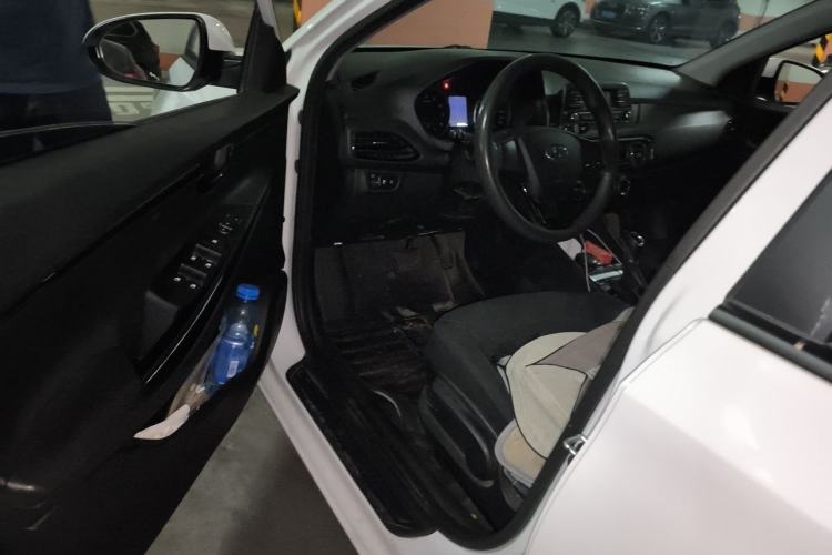 Used Hyundai Celesta 2020 1.6L Automatic GL Enjoyable Edition Driver Seat