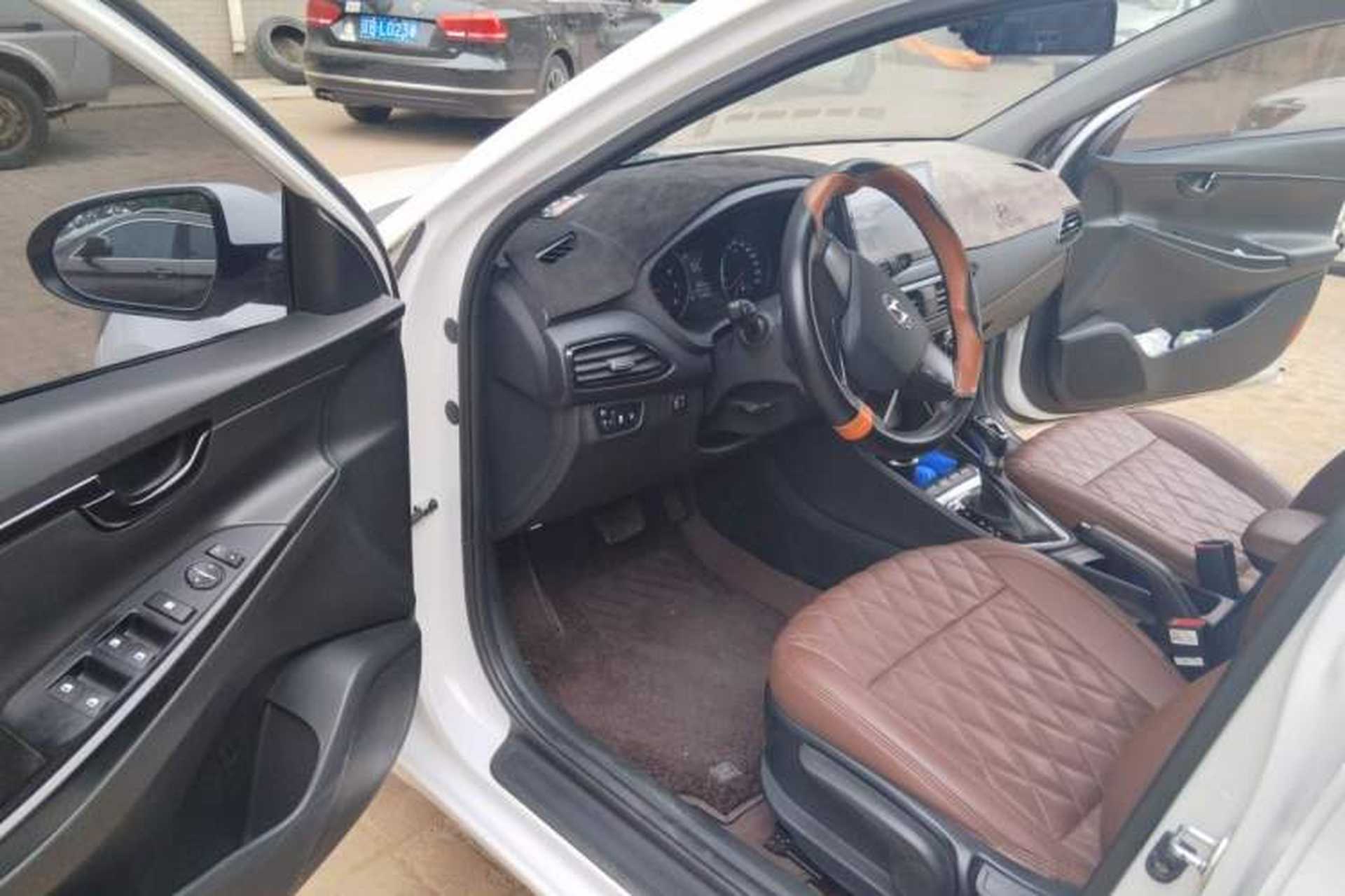 Used Hyundai Celesta 2020 1.6L Automatic GL Enjoyable Edition Driver Seat