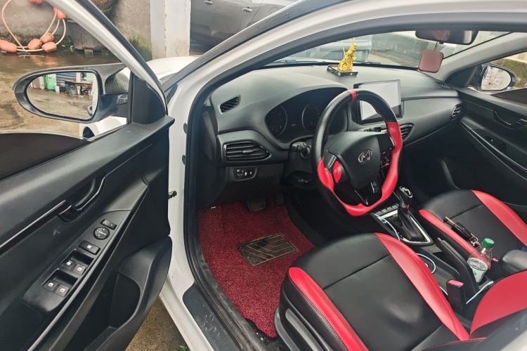 Used Hyundai Celesta 2020 1.6L Automatic GL Enjoyable Edition Driver Seat