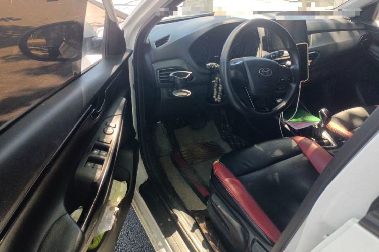 Used Hyundai Celesta 2020 1.6L Automatic GL Enjoyable Edition Driver Seat