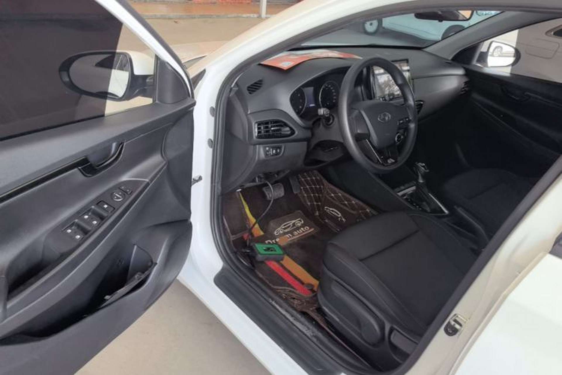 Used Hyundai Celesta 2020 1.6L Automatic GL Enjoyable Edition Driver Seat