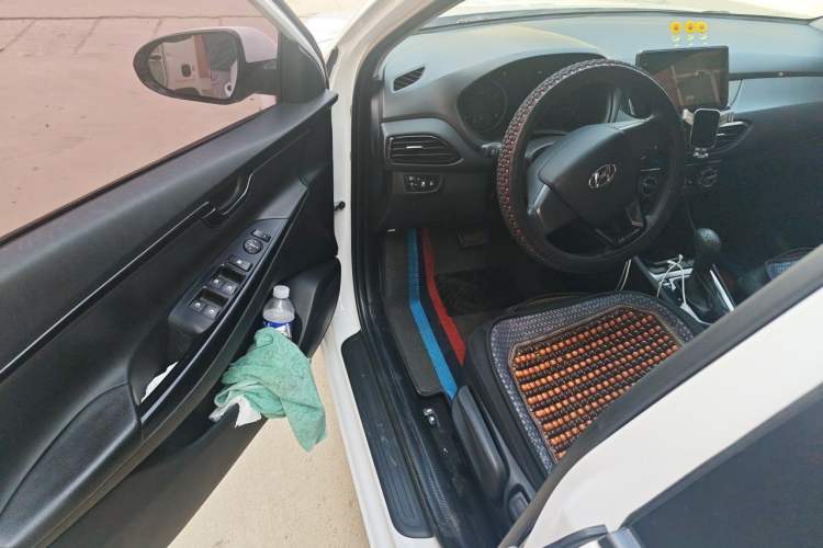 Used Hyundai Celesta 2020 1.6L Automatic GL Enjoyable Edition Driver Seat