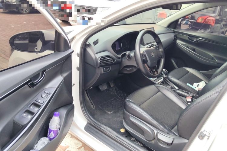 Used Hyundai Celesta 2020 1.6L Automatic GL Enjoyable Edition Driver Seat