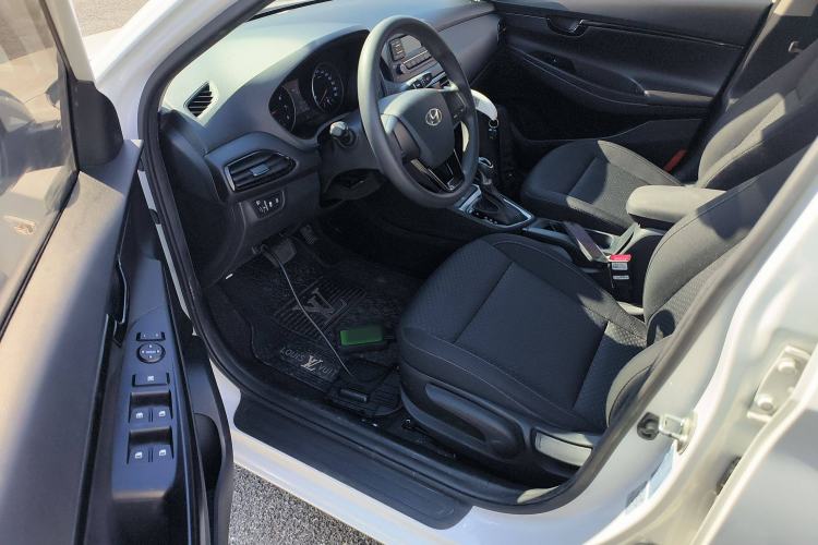 Used Hyundai Celesta 2020 1.6L Automatic GL Enjoyable Edition Driver Seat