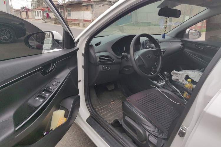 Used Hyundai Celesta 2020 1.6L Automatic GL Enjoyable Edition Driver Seat