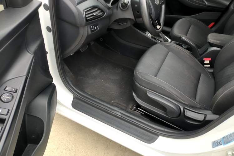 Used Hyundai Celesta 2020 1.6L Automatic GL Enjoyable Edition Driver Seat