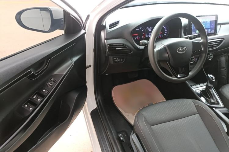 Used Hyundai Celesta 2020 1.6L Automatic GL Enjoyable Edition Driver Seat