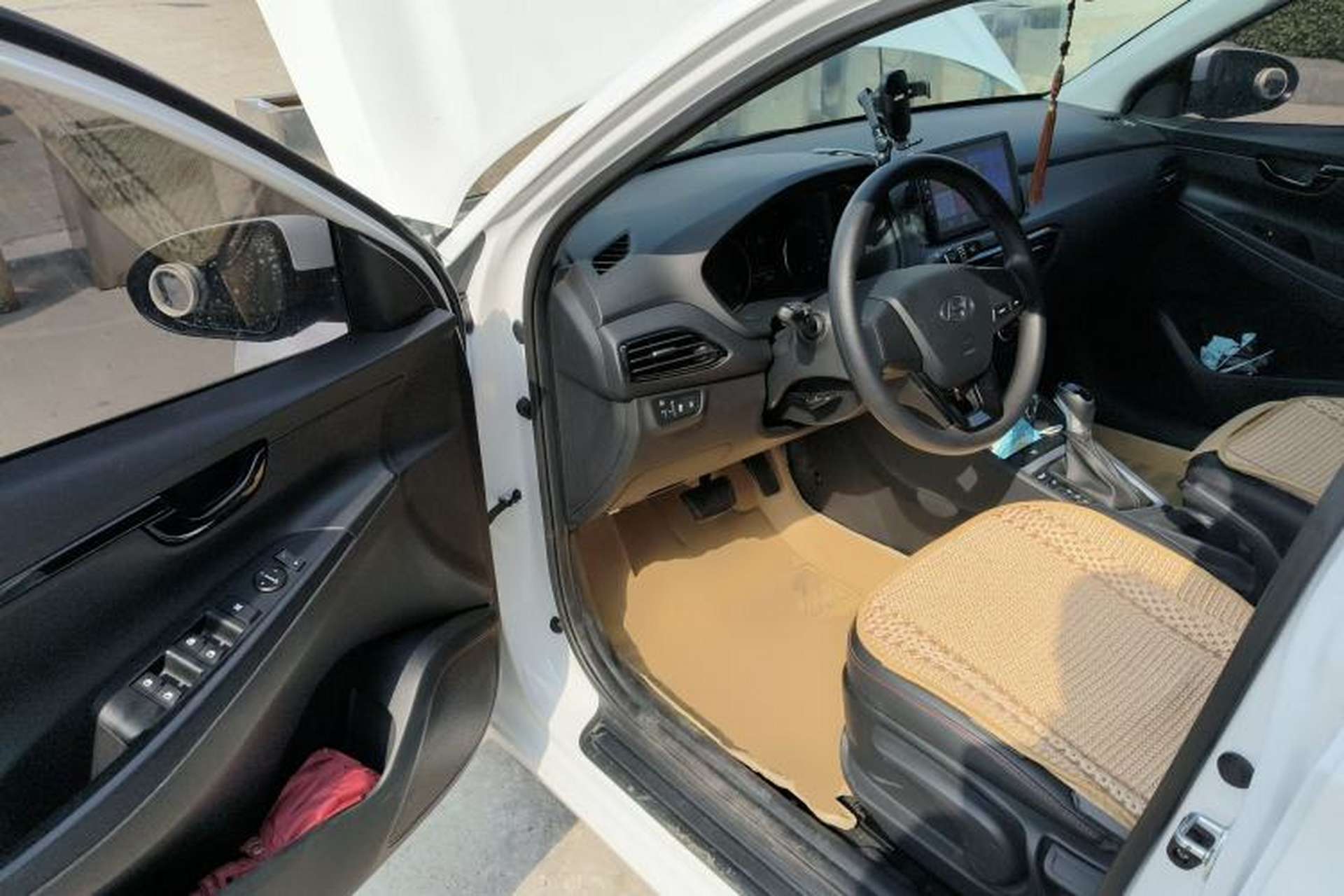 Used Hyundai Celesta 2020 1.6L Automatic GL Enjoyable Edition Driver Seat
