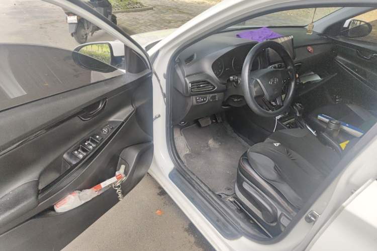 Used Hyundai Celesta 2020 1.6L Automatic GL Enjoyable Edition Driver Seat