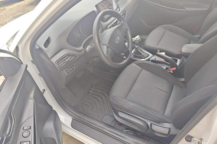 Used Hyundai Celesta 2020 1.6L Automatic GL Enjoyable Edition Driver Seat