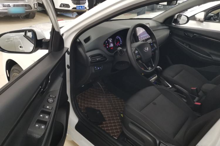 Used Hyundai Celesta 2020 1.6L Automatic GL Enjoyable Edition Driver Seat