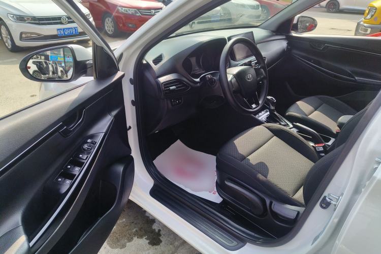 Used Hyundai Celesta 2020 1.6L Automatic GL Enjoyable Edition Driver Seat