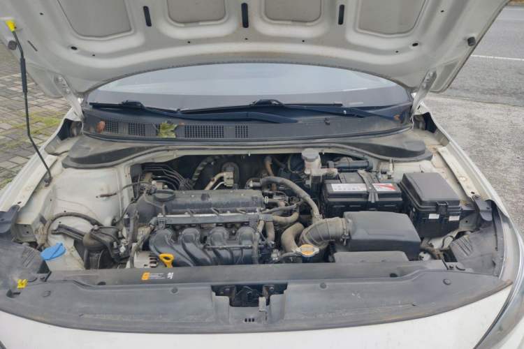 Used Hyundai Celesta 2020 1.6L Automatic GL Enjoyable Edition Engine Bay