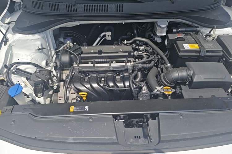 Used Hyundai Celesta 2020 1.6L Automatic GL Enjoyable Edition Engine Bay