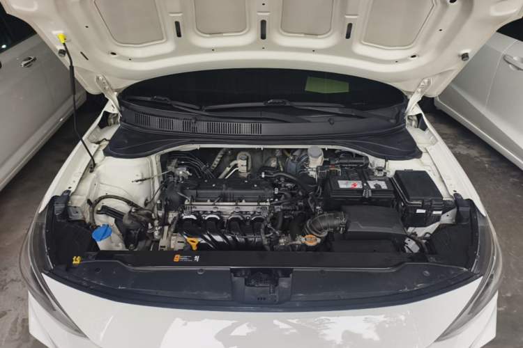 Used Hyundai Celesta 2020 1.6L Automatic GL Enjoyable Edition Engine Bay