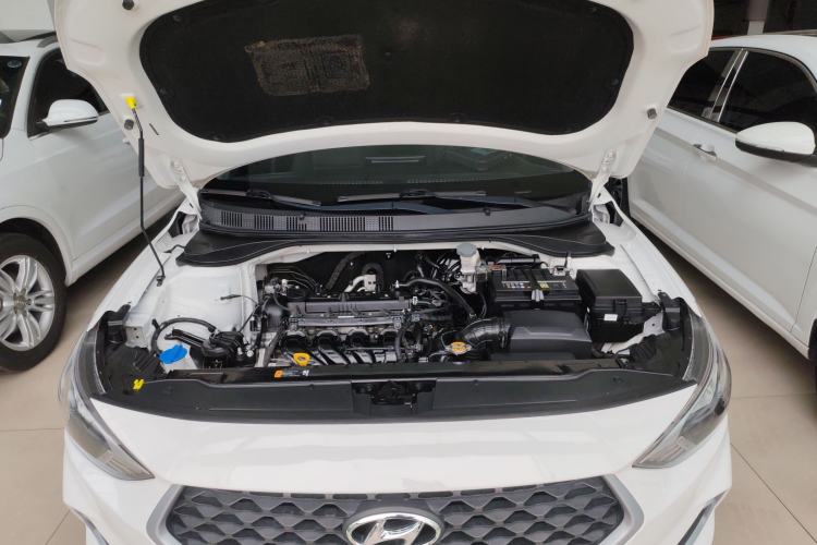 Used Hyundai Celesta 2020 1.6L Automatic GL Enjoyable Edition Engine Bay
