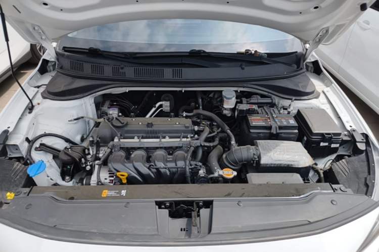 Used Hyundai Celesta 2020 1.6L Automatic GL Enjoyable Edition Engine Bay