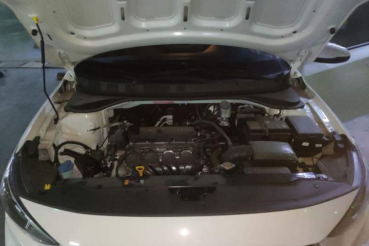 Used Hyundai Celesta 2020 1.6L Automatic GL Enjoyable Edition Engine Bay