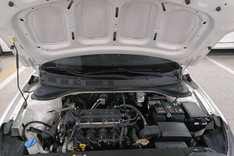 Used Hyundai Celesta 2020 1.6L Automatic GL Enjoyable Edition Engine Bay