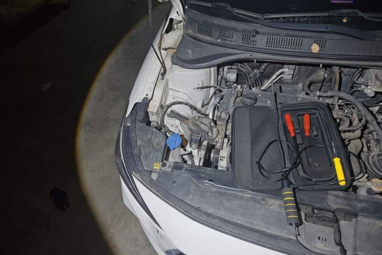 Used Hyundai Celesta 2020 1.6L Automatic GL Enjoyable Edition Engine Bay Right