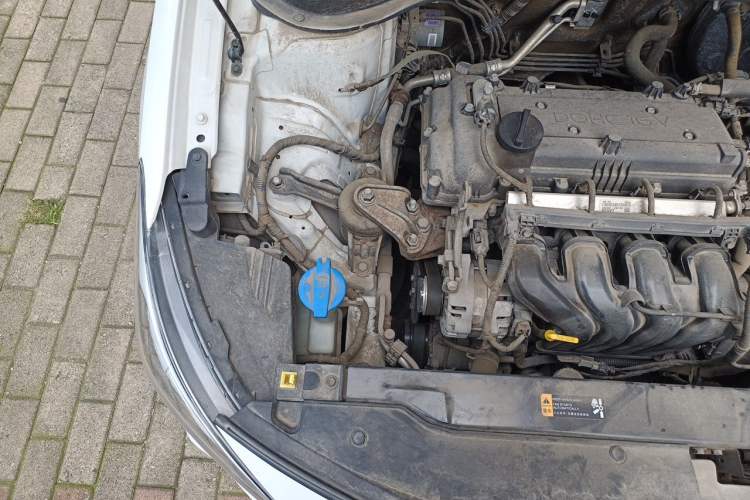 Used Hyundai Celesta 2020 1.6L Automatic GL Enjoyable Edition Engine Bay Right