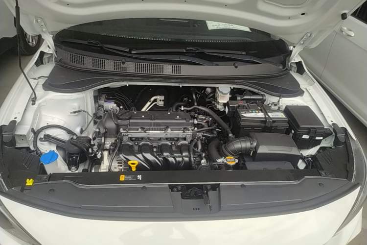 Used Hyundai Celesta 2020 1.6L Automatic GL Enjoyable Edition Engine Bay