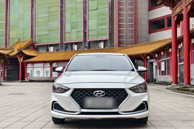 Used Hyundai Celesta 2020 1.6L Automatic GL Enjoyable Edition Exterior 1