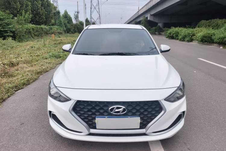 Used Hyundai Celesta 2020 1.6L Automatic GL Enjoyable Edition Exterior 1
