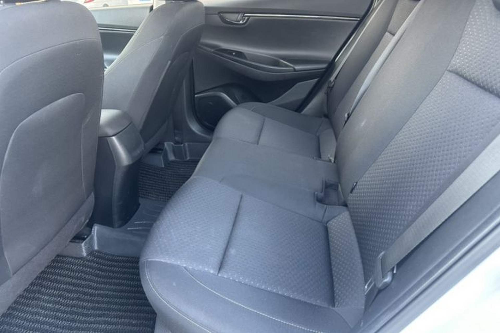 Used Hyundai Celesta 2020 1.6L Automatic GL Enjoyable Edition Exterior 10