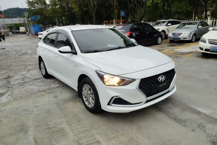 Used Hyundai Celesta 2020 1.6L Automatic GL Enjoyable Edition Exterior 2