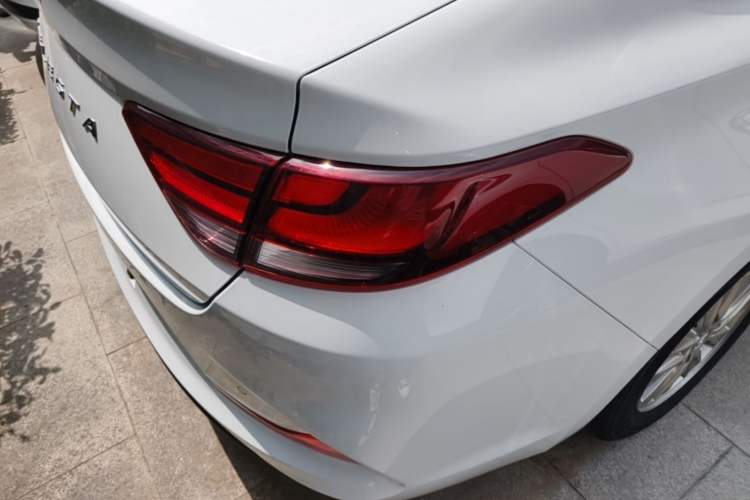 Used Hyundai Celesta 2020 1.6L Automatic GL Enjoyable Edition Exterior 3