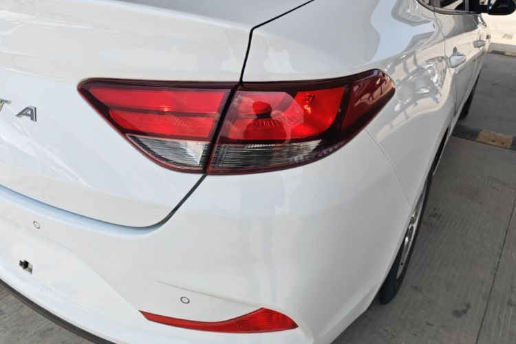 Used Hyundai Celesta 2020 1.6L Automatic GL Enjoyable Edition Exterior 3