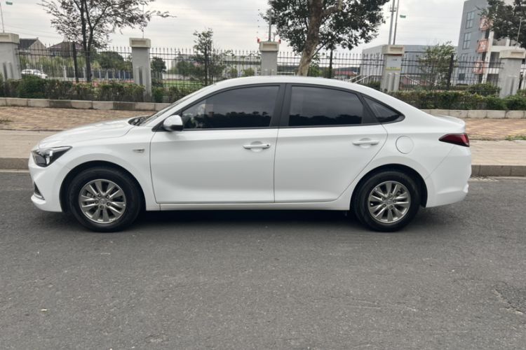 Used Hyundai Celesta 2020 1.6L Automatic GL Enjoyable Edition Exterior 4