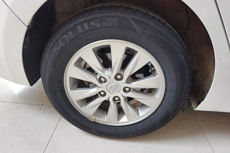 Used Hyundai Celesta 2020 1.6L Automatic GL Enjoyable Edition Exterior 5